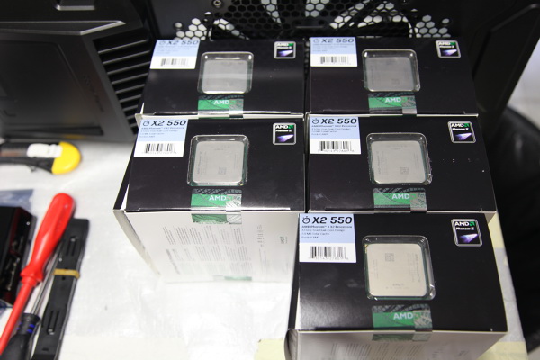 5x-phenom-ii-x2-550-cpus